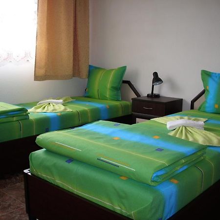 Georgievi Guest House Pomorie Ngoại thất bức ảnh