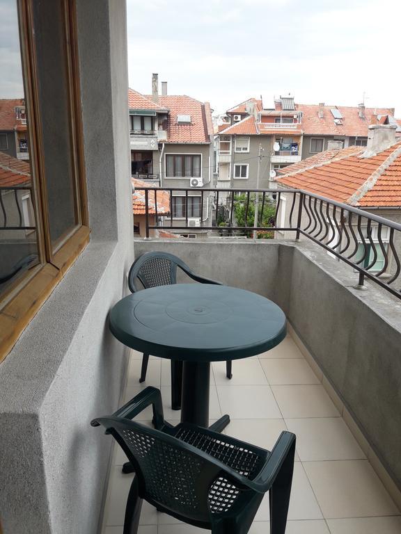 Georgievi Guest House Pomorie Ngoại thất bức ảnh