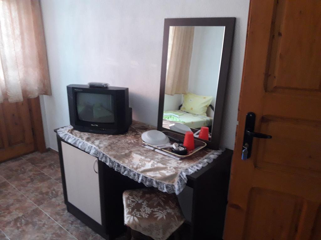 Georgievi Guest House Pomorie Ngoại thất bức ảnh